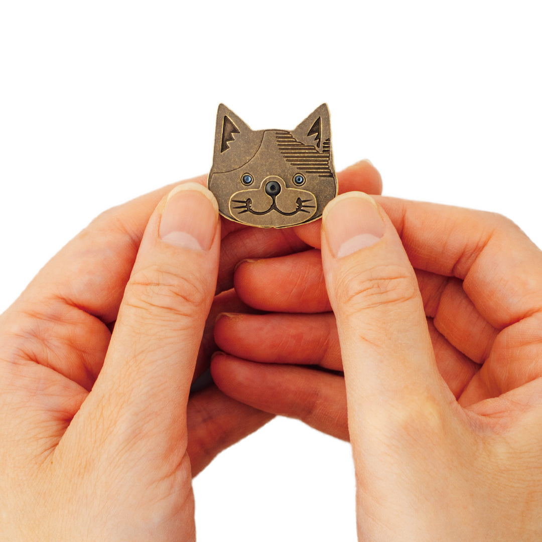 スマイルマーカー 三毛猫ストライプ｜口が動く！犬＆猫のかわいいゴルフマーカー【アンティーク風／可動ギミック／ギフト向け】