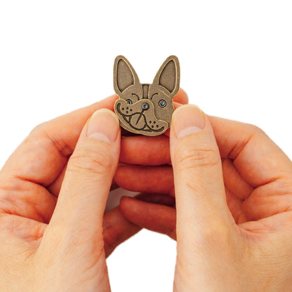 スマイルマーカー フレンチブルドック｜口が動く！犬＆猫のかわいいゴルフマーカー【アンティーク風／可動ギミック／ギフト向け】